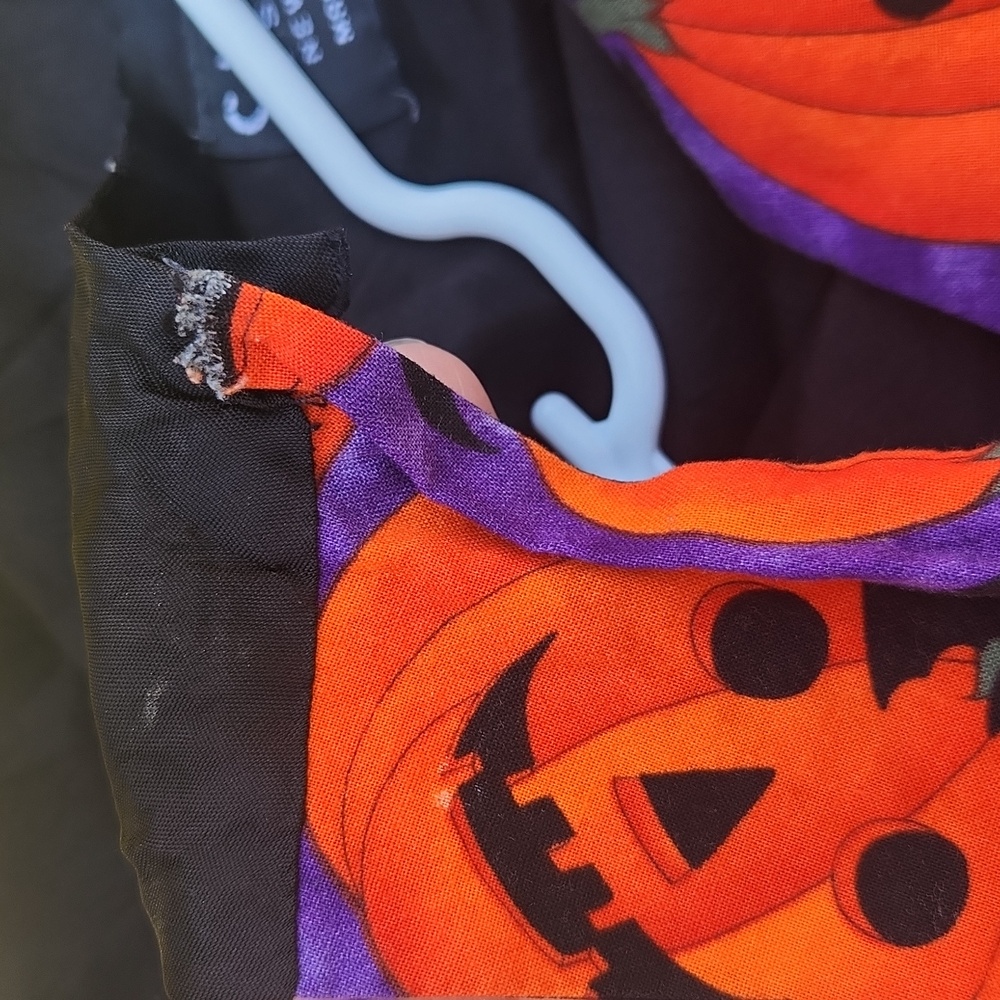Capelli Designs, Halloween Pumpkin And Jack O Lanterns Vest in Orange & Purple - Picture 8 of 12
